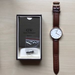 Daniel Wellington ‘Classic St. Andrew Lady’ Watch